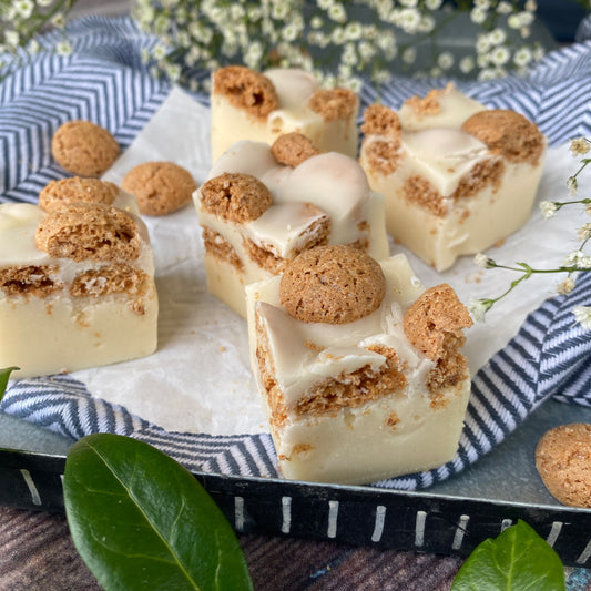 Amarettini fudge | La Dolce Vita Days